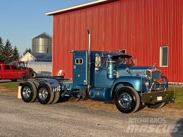Mack B-61 Naudoti vilkikai