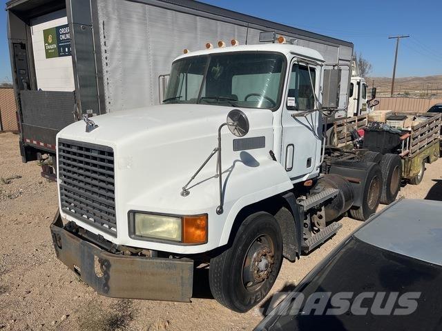 Mack CH613 Naudoti vilkikai