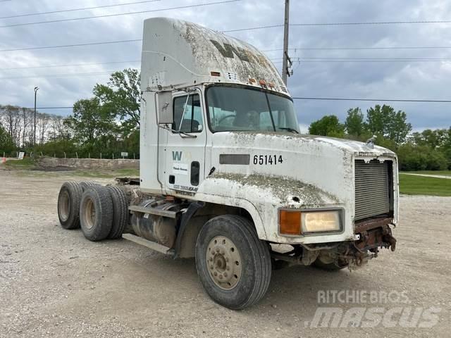 Mack CH613 Naudoti vilkikai