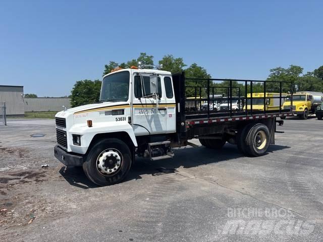 Mack CS300P Platformos/ Pakrovimas iš šono