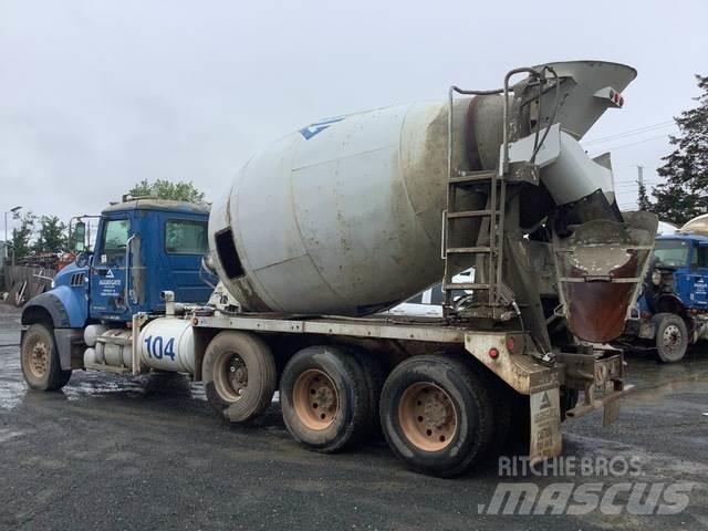 Mack CTP713 Kita