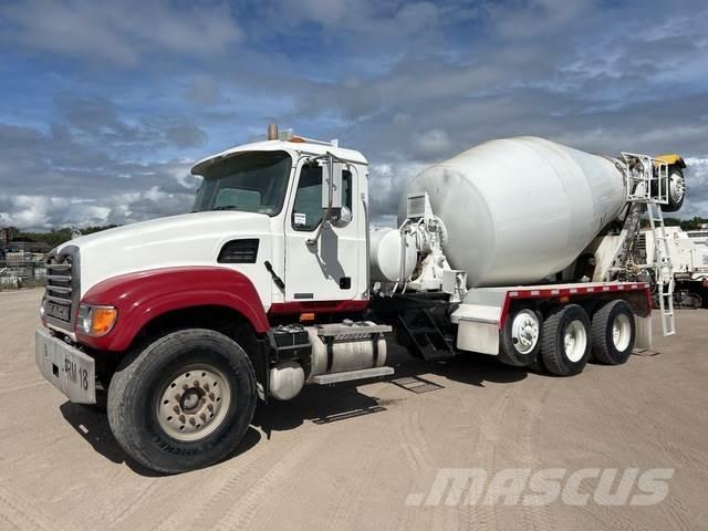 Mack CV513 Kita