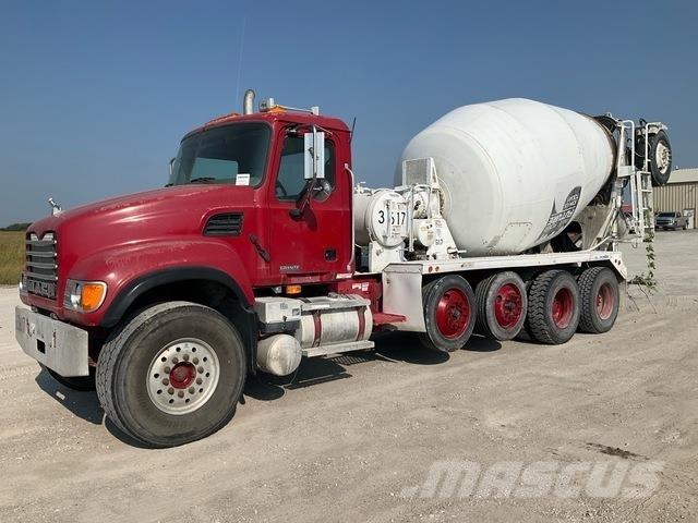 Mack CV513 Kita