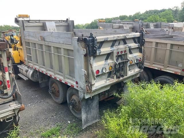 Mack CV700 Sniego peiliai ir valytuvai
