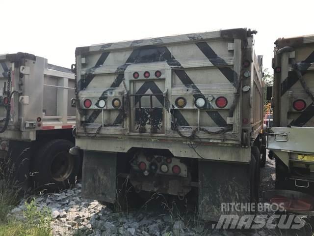Mack CV700 Sniego peiliai ir valytuvai