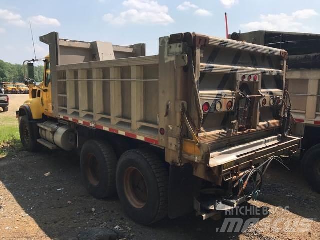 Mack CV700 Sniego peiliai ir valytuvai