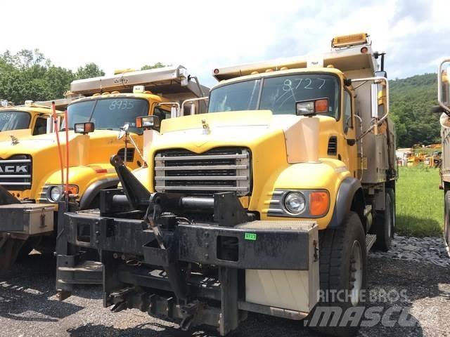 Mack CV713 Sniego peiliai ir valytuvai