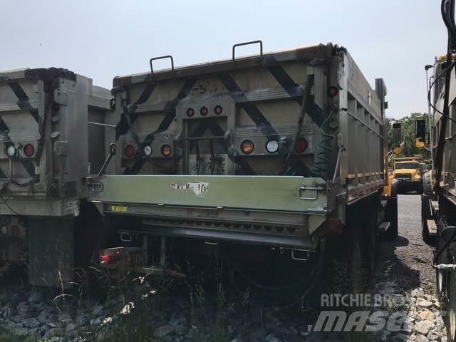 Mack CV713 Sniego peiliai ir valytuvai