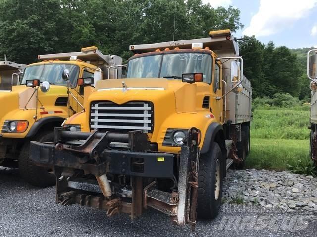 Mack CV713 Sniego peiliai ir valytuvai