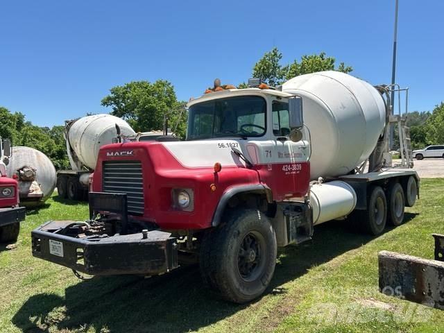 Mack DM600GK Kita