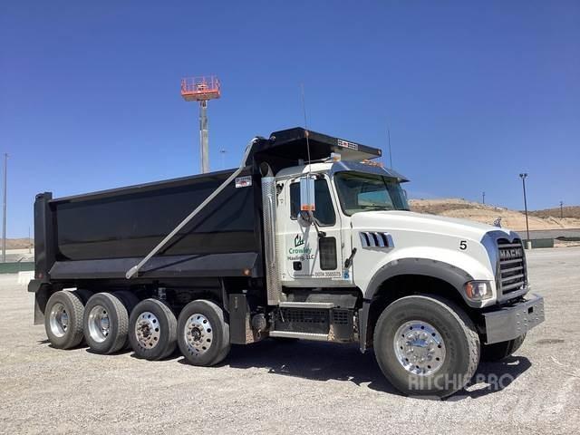 Mack GR104F Savivarčių priekabų vilkikai