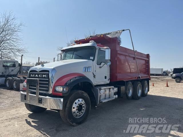 Mack GR65F Savivarčių priekabų vilkikai