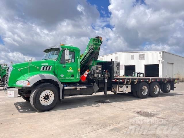 Mack GU813 Kita