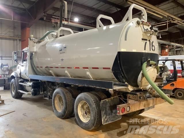 Mack GU813 Automobilinės cisternos