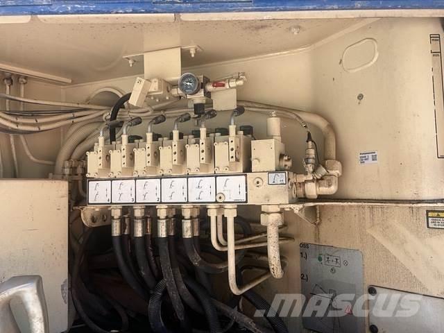 Mack GU813 Betono siurbliai