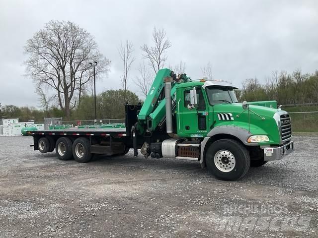 Mack GU813 Kita