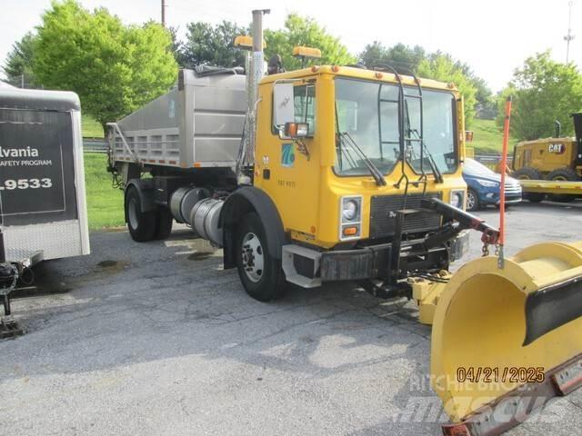 Mack MR690P Sniego peiliai ir valytuvai
