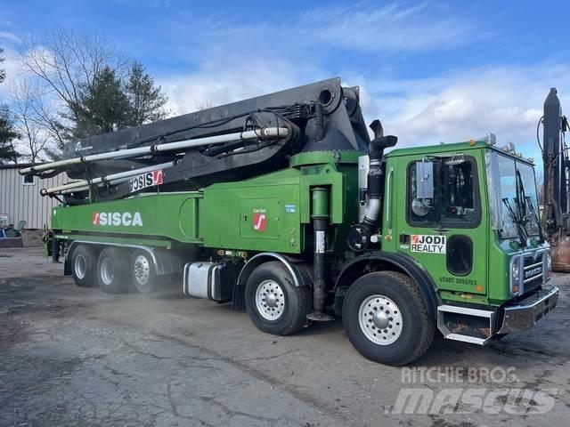 Mack MRU613 Betono siurbliai
