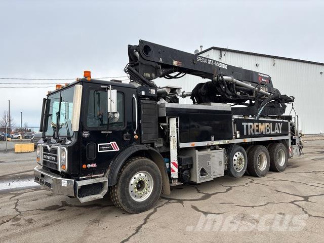Mack MRU613 Betono siurbliai