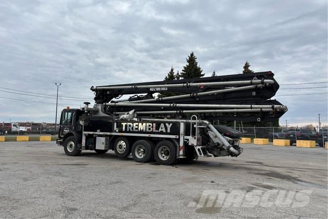 Mack MRU613 Betono siurbliai