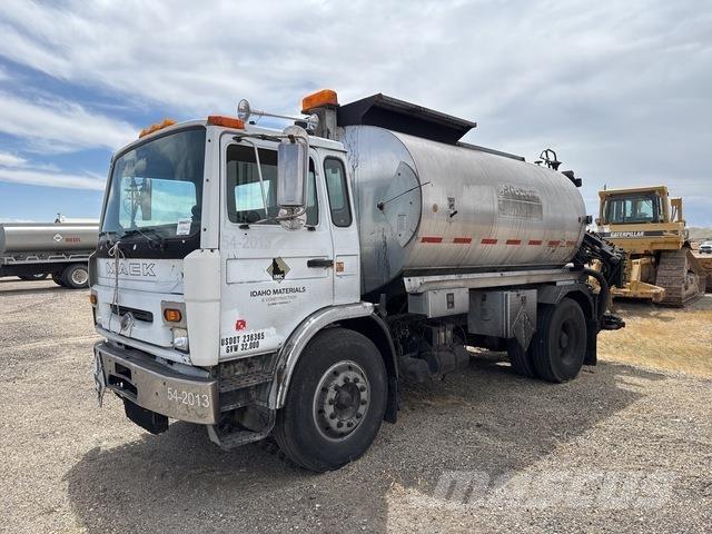Mack MS Betonvežiai