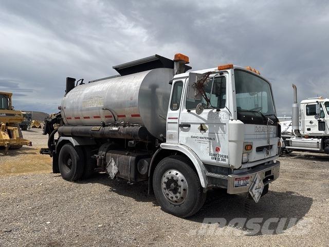 Mack MS Betonvežiai