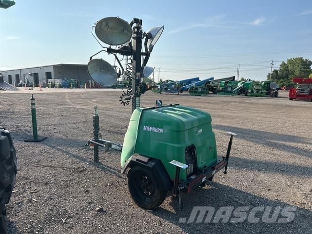 Magnum MLT6SK Apšvietimo bokšteliai