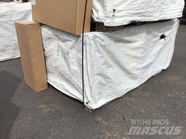Mahindra  Kita kelių ir sniego technika