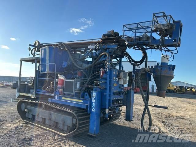 Mantis 200 Žemės paviršiaus gręžimo technika