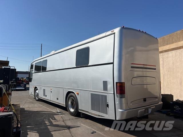 MCI F3500 Autofurgonai ir karavanai