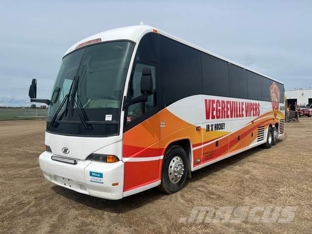 MCI J4500 Mikroautobusai