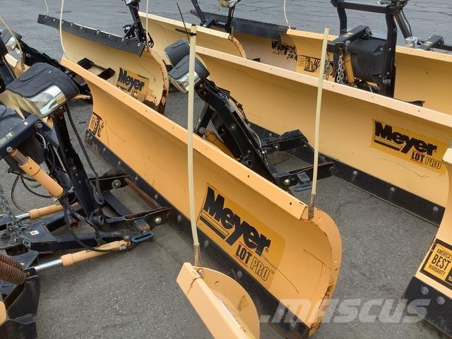Meyer LP-9.0 Sniego peiliai ir valytuvai