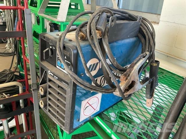 Miller CST282 Suvirinimo technika