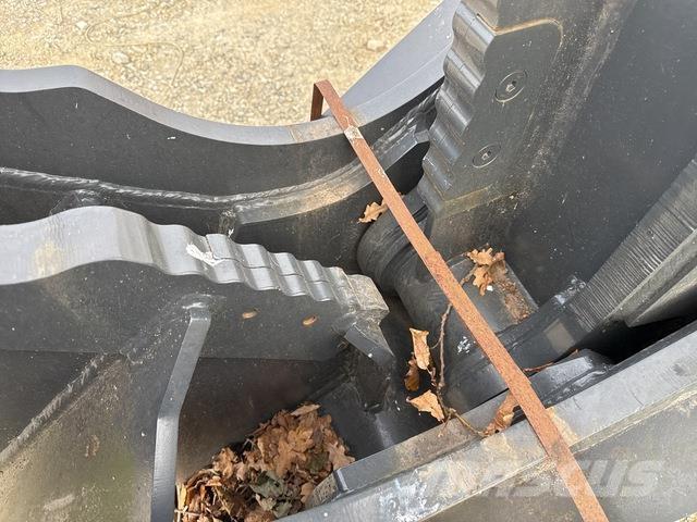 Mustang FH20 Statyba - Kita