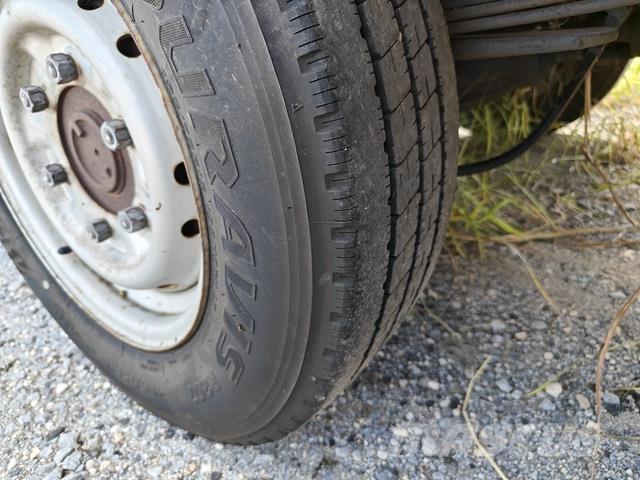 Nissan ATLAS Platformos/ Pakrovimas iš šono