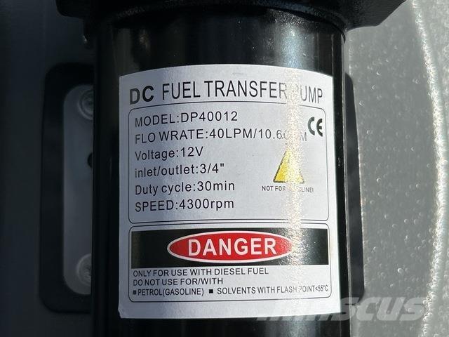  Olsen DD500 Degalų ir priedų talpyklos