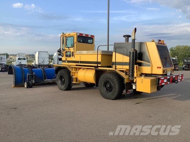Oshkosh H2718 Sniego peiliai ir valytuvai
