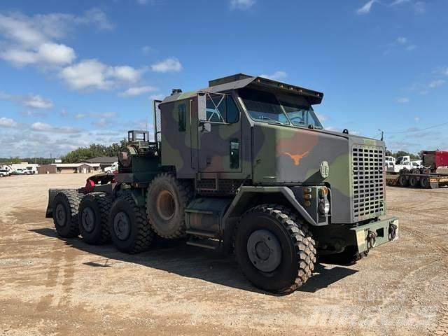 Oshkosh M1070 Pagalbos kelyje automobiliai