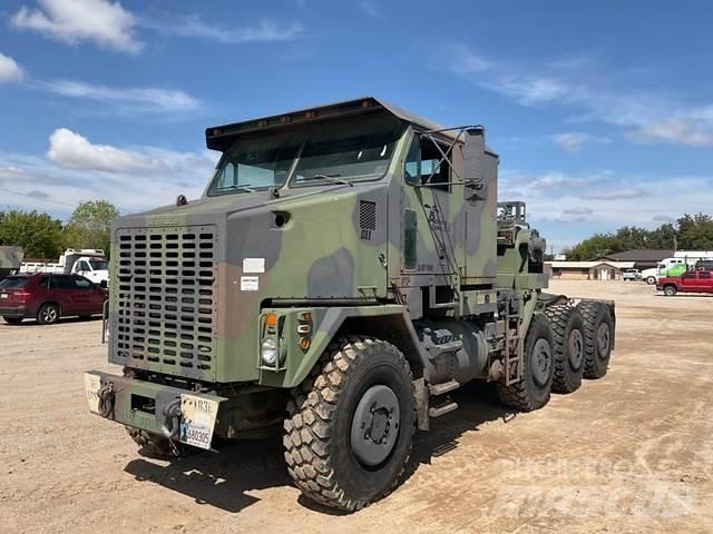 Oshkosh M1070 Pagalbos kelyje automobiliai
