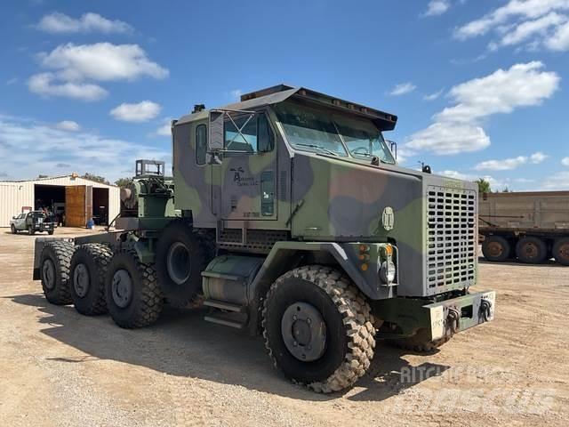 Oshkosh M1070 Pagalbos kelyje automobiliai