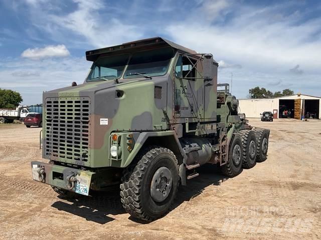 Oshkosh M1070 Pagalbos kelyje automobiliai