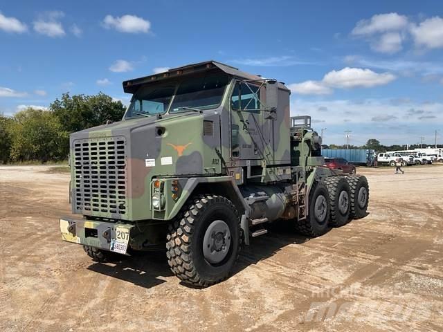 Oshkosh M1070 Pagalbos kelyje automobiliai