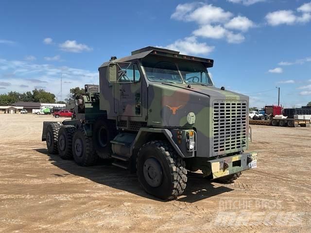 Oshkosh M1070 Pagalbos kelyje automobiliai