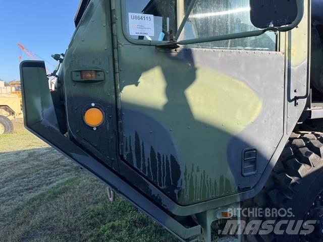 Oshkosh M985 Kita