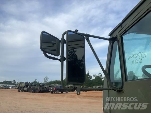 Oshkosh MKR18 Kita