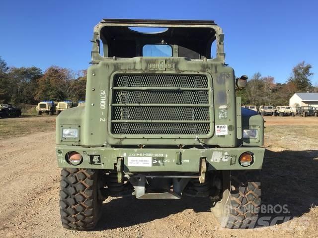 Oshkosh MTVR Sunkvežimiai su dengtu kėbulu