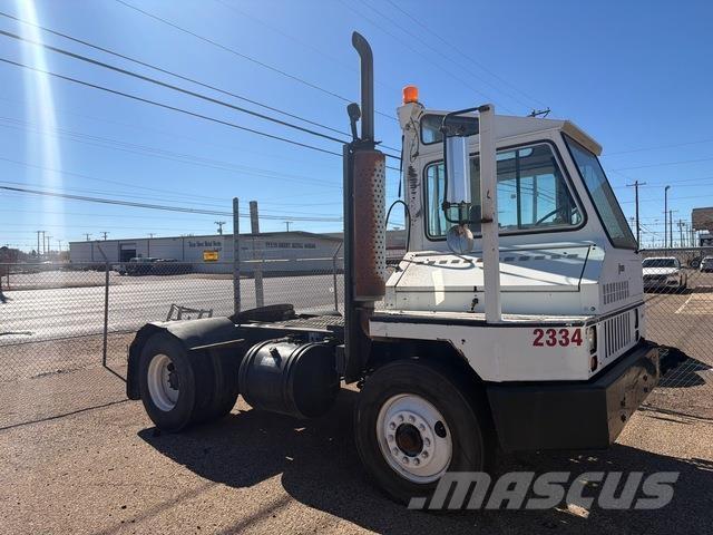 Ottawa C30 Naudoti terminalų vilkikai