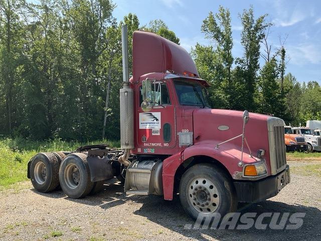 Peterbilt  Naudoti vilkikai