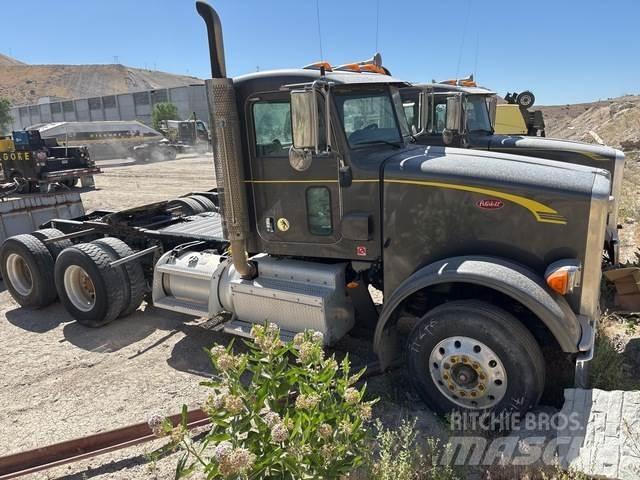 Peterbilt  Naudoti vilkikai