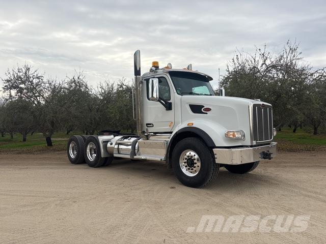 Peterbilt  Naudoti vilkikai